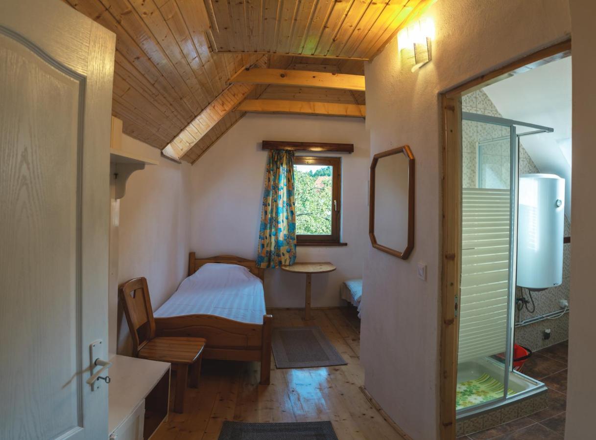 Sziklakert - Életöröm Vendégház Rimetea Extérieur photo