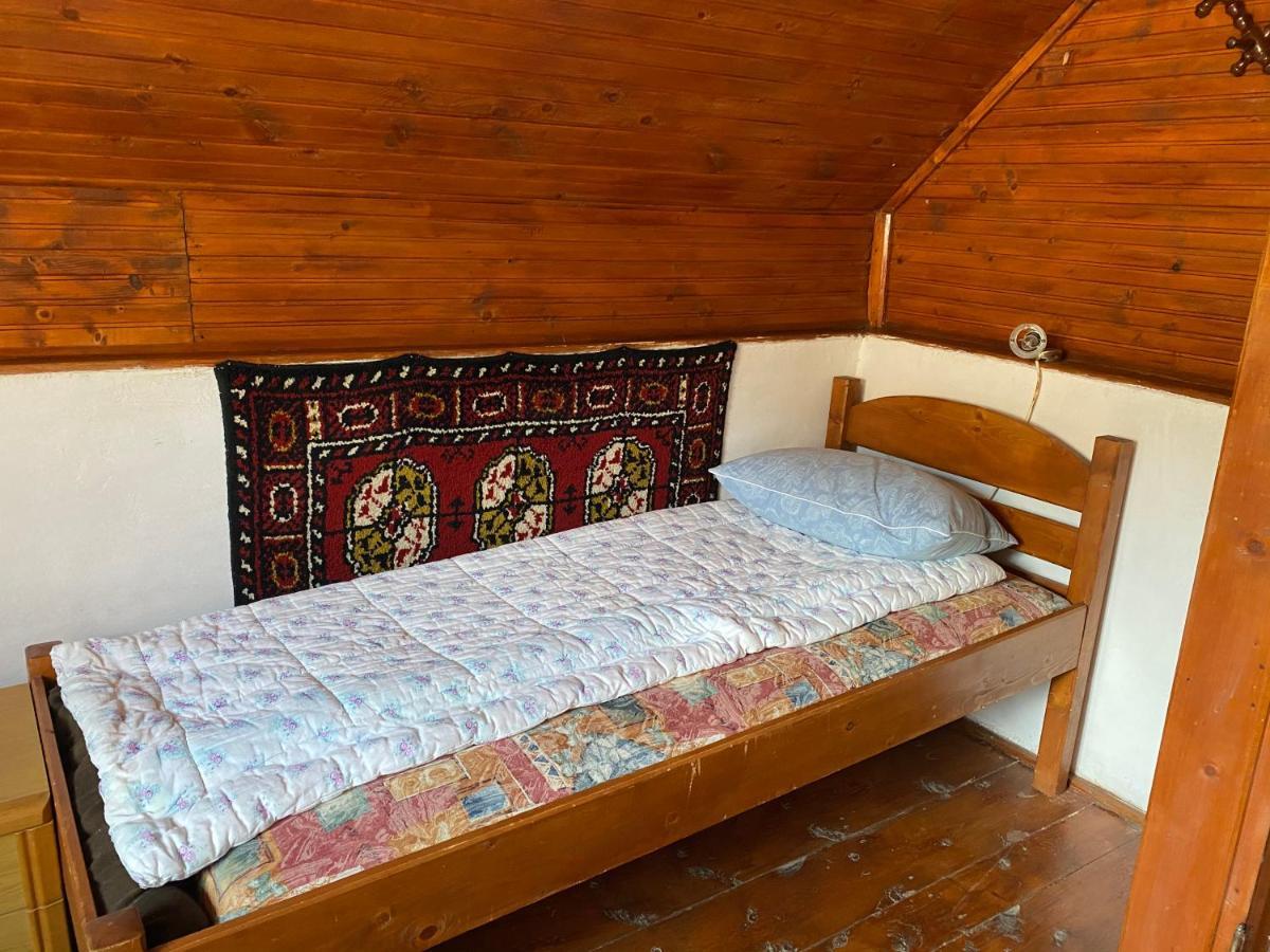 Sziklakert - Életöröm Vendégház Rimetea Extérieur photo