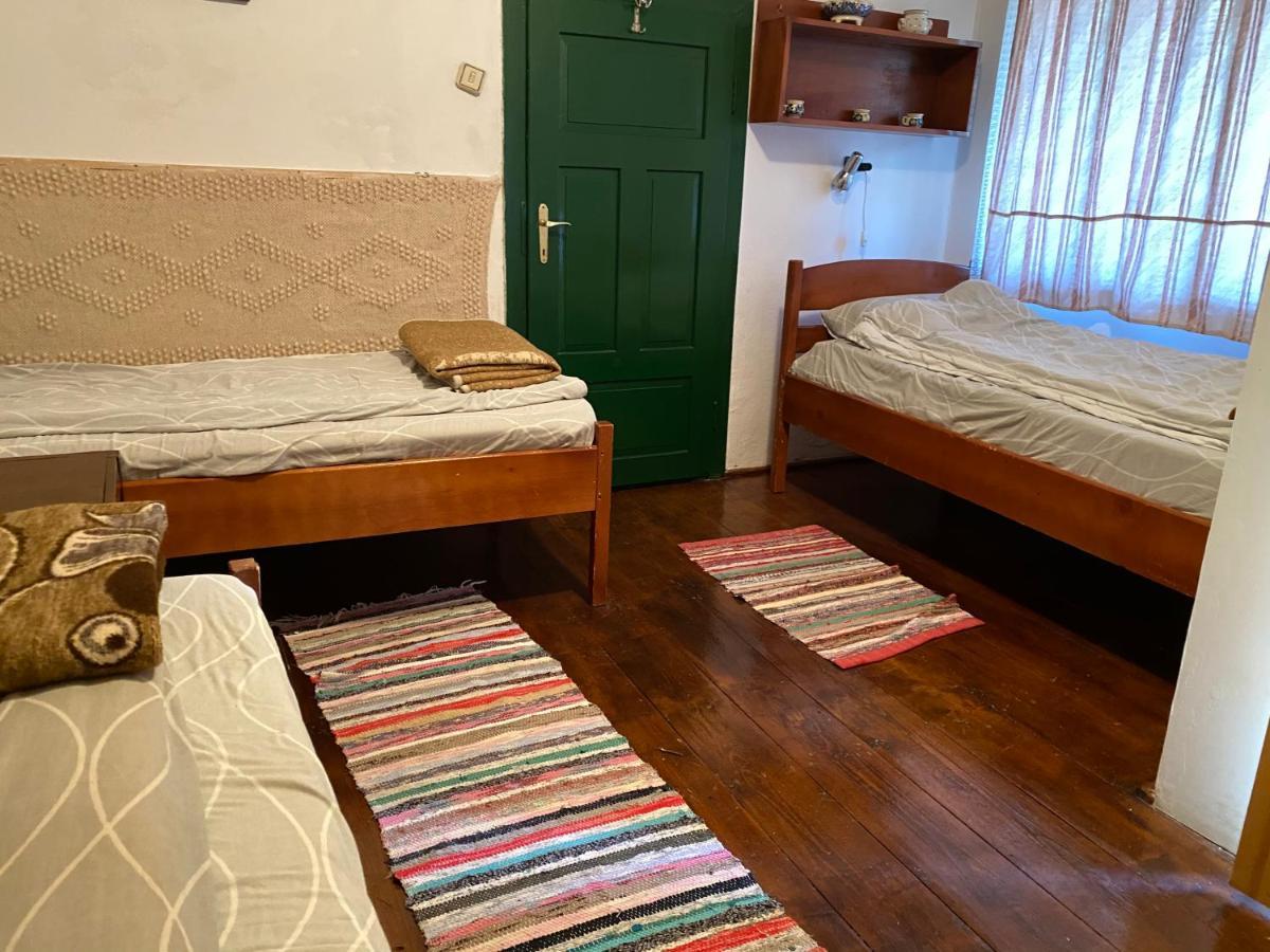 Sziklakert - Életöröm Vendégház Rimetea Extérieur photo