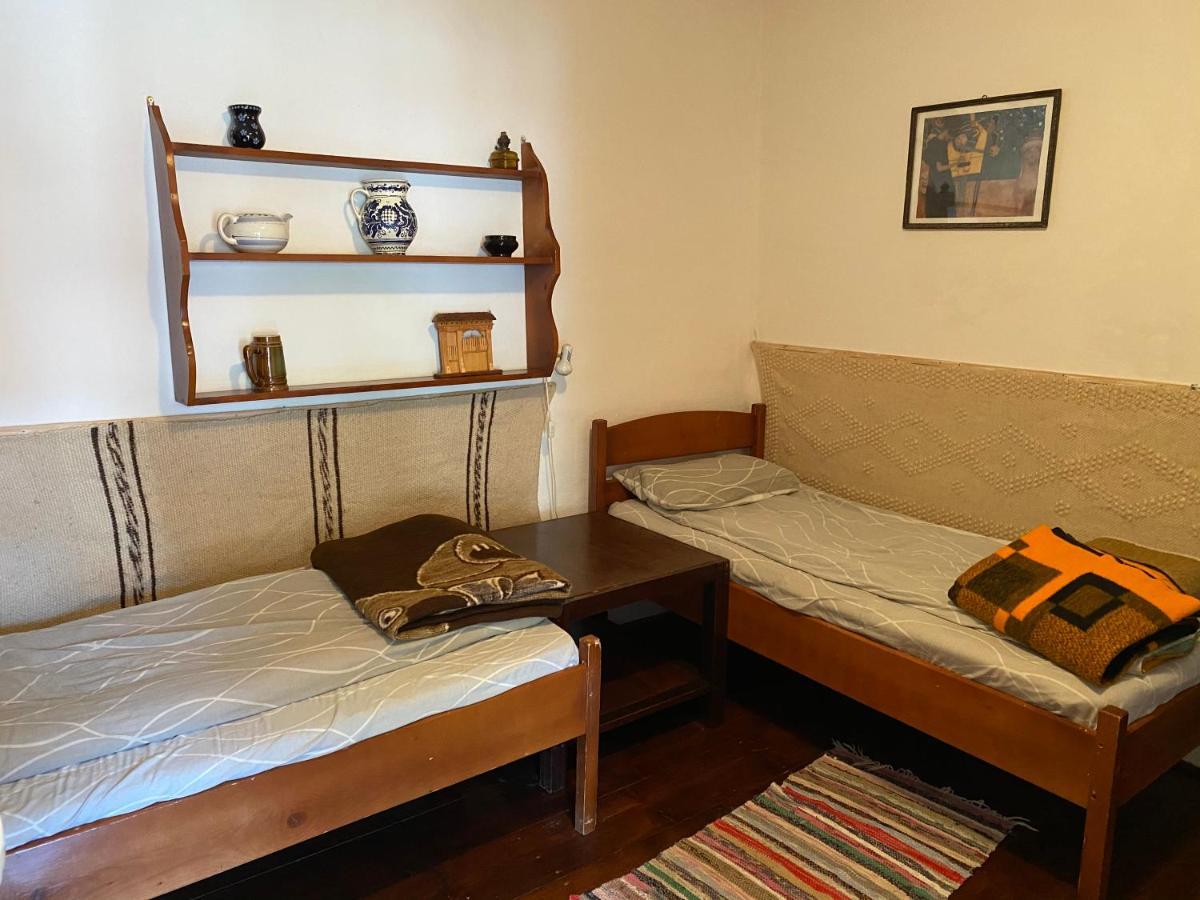 Sziklakert - Életöröm Vendégház Rimetea Extérieur photo